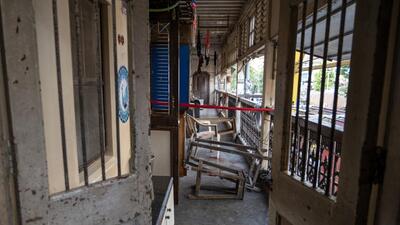Police said, residents retaliated with cricket bats and stumps, following which Gala fled the scene and locked himself up in his house. He is married with a son, 25, and three daughters, two of whom are in their teens and one married. The family moved out two months ago. (Satish Bate/HT PHOTO) Police said, residents retaliated with cricket bats and stumps, following which Gala fled the scene and locked himself up in his house. He is married with a son, 25, and three daughters, two of whom are in their teens and one married. The family moved out two months ago. (Satish Bate/HT PHOTO)