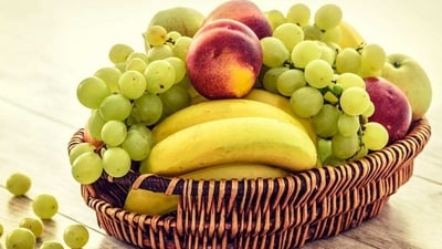 Fruits are a storehouse of vitamins and minerals and are high in fibre in addition to antioxidants and flavonoids that support immunity (Pexels) Fruits are a storehouse of vitamins and minerals and are high in fibre in addition to antioxidants and flavonoids that support immunity (Pexels)