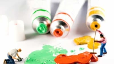 Experiment with different techniques: Gouache can be used in various ways, from creating detailed illustrations to producing loose, expressive paintings. Experiment with different techniques such as wet-on-wet, dry brush, and glazing to find your own style. (Unsplash) Experiment with different techniques: Gouache can be used in various ways, from creating detailed illustrations to producing loose, expressive paintings. Experiment with different techniques such as wet-on-wet, dry brush, and glazing to find your own style. (Unsplash)