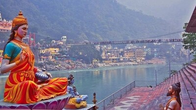 8. Rishikesh: Rishikesh is a spiritual town situated in Uttarakhand. This place is famous for its ancient temples, yoga ashrams, and adventure sports. The best time to visit Rishikesh is between September and November. (Pixabay) 8. Rishikesh: Rishikesh is a spiritual town situated in Uttarakhand. This place is famous for its ancient temples, yoga ashrams, and adventure sports. The best time to visit Rishikesh is between September and November. (Pixabay)