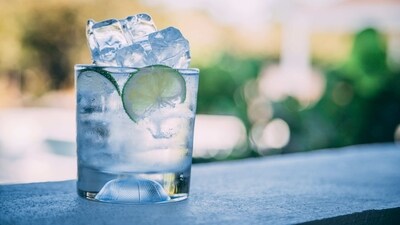 Gin and Tonic: The gin and tonic is a classic cocktail that's perfect for sipping on a hot summer day. Made with gin, tonic water, and a squeeze of lime juice, it's a refreshing and easy-to-make drink that's loved by many. (Unsplash) Gin and Tonic: The gin and tonic is a classic cocktail that's perfect for sipping on a hot summer day. Made with gin, tonic water, and a squeeze of lime juice, it's a refreshing and easy-to-make drink that's loved by many. (Unsplash)