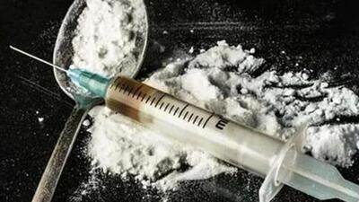 BSF personnel recovered 7 kg heroin from an agricultural field near Pakistan border in Tarn Taran. (HT File)