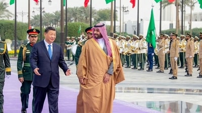 Saudi Crown Prince Mohammed Bin Salman welcomes Chinese President Xi Jinping in Riyadh, Saudi Arabia. (Reuters)