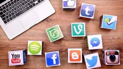 The government employees in Jammu and Kashmir can neither criticise nor discuss any government policy or action on social media or blogs, according to a set of guidelines issued by the UT administration on Friday. (Getty Images) The government employees in Jammu and Kashmir can neither criticise nor discuss any government policy or action on social media or blogs, according to a set of guidelines issued by the UT administration on Friday. (Getty Images)