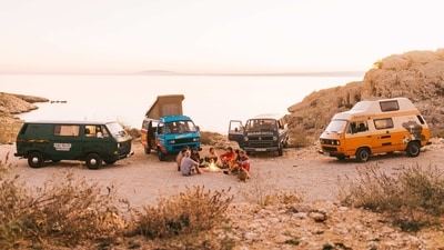 Take breaks: It's important to take regular breaks during a road trip to stretch your legs, use the restroom, and refuel. Plan rest stops ahead of time, and consider visiting interesting attractions along the way. (Unsplash) Take breaks: It's important to take regular breaks during a road trip to stretch your legs, use the restroom, and refuel. Plan rest stops ahead of time, and consider visiting interesting attractions along the way. (Unsplash)