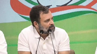 Congress leader Rahul Gandhi addressing a press conference after losing Lok Sabha seat.