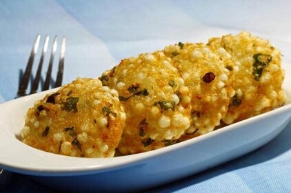 Sabudana Wada (istockphoto) Sabudana Wada (istockphoto)