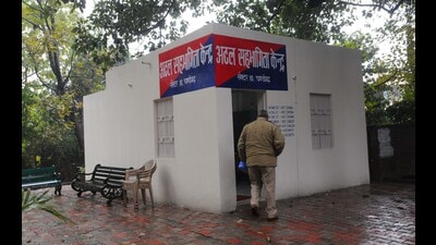 At least one cop will remain present in each beat box, so that residents, especially senior citizens, can contact the police easily, said the Chandigarh SSP. (HT Photo)