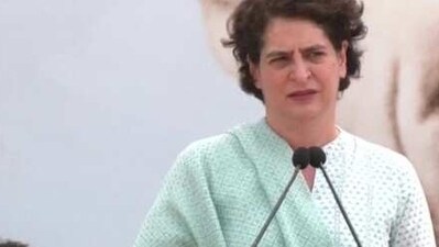 Priyanka Gandhi Vadra at Congress' Satyagraha (ANI) Priyanka Gandhi Vadra at Congress' Satyagraha (ANI)