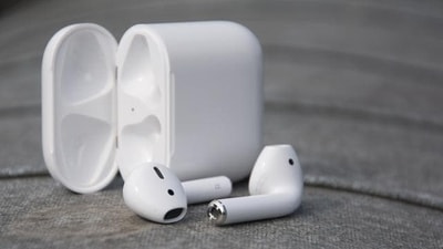 Alisabeth Hayden lost her earphones when she was flying back from Tokyo. (Representative image) Alisabeth Hayden lost her earphones when she was flying back from Tokyo. (Representative image)