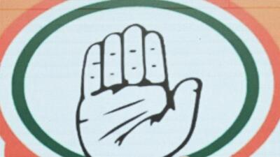 At least 56 leaders and activists from the BJP, JJP, INLD, AAP and BSP, including three former legislators, joined the Haryana Congress. (Hindustan Times) At least 56 leaders and activists from the BJP, JJP, INLD, AAP and BSP, including three former legislators, joined the Haryana Congress. (Hindustan Times)