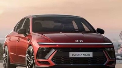Hyundai has unveiled the 8th generation of its Sonata sedan.
