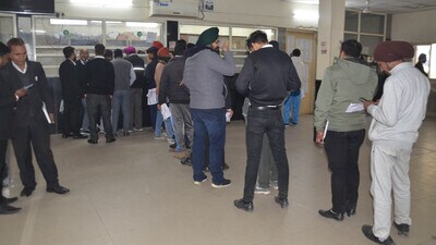 Rush at the road transport office (RTO) in Ludhiana. (HT Photo) Rush at the road transport office (RTO) in Ludhiana. (HT Photo)