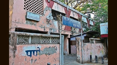 Slaughter house on Fergusson College road. (Ravindra Joshi/HT PHOTO) Slaughter house on Fergusson College road. (Ravindra Joshi/HT PHOTO)