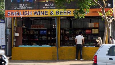 Through the first two auctions, held on March 15 and 21, the Chandigarh excise and taxation department had managed to auction only 54 of the 95 liquor vends in the city. (HT Photo) Through the first two auctions, held on March 15 and 21, the Chandigarh excise and taxation department had managed to auction only 54 of the 95 liquor vends in the city. (HT Photo)