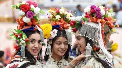 India is home to a diverse range of tribal communities, each with their own unique cultures, traditions, and festivals. These festivals provide a glimpse into the rich heritage of India's indigenous communities and are a celebration of their art, music, dance, and spirituality. If you're looking to explore India's tribal heritage, here are 10 tribal festivals you must experience. (Manvender Vashist / PTI) India is home to a diverse range of tribal communities, each with their own unique cultures, traditions, and festivals. These festivals provide a glimpse into the rich heritage of India's indigenous communities and are a celebration of their art, music, dance, and spirituality. If you're looking to explore India's tribal heritage, here are 10 tribal festivals you must experience. (Manvender Vashist / PTI)