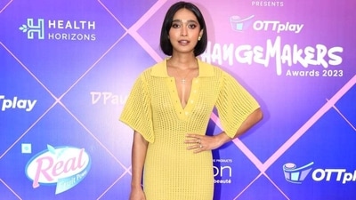 Sayani Gupta looks ravishing at the OTTPlay Changemakers Award in a cut-out yellow-coloured maxi dress. (HT Photo/Varinder Chawla) Sayani Gupta looks ravishing at the OTTPlay Changemakers Award in a cut-out yellow-coloured maxi dress. (HT Photo/Varinder Chawla)