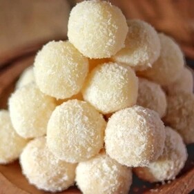 Coconut ladoo (Pinterest) Coconut ladoo (Pinterest)