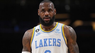 Los Angeles Lakers forward LeBron James (USA TODAY Sports)