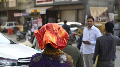 Editorial discretion required : Gurugram, India-February 10, 2023: The mother of 14-year-old domestic help arrives at New Colony police station with Jharkhand police to take his daughter, in Gurugram, India, on Friday, 10 February 2023. (Photo by Parveen Kumar/Hindustan Times) Editorial discretion required : Gurugram, India-February 10, 2023: The mother of 14-year-old domestic help arrives at New Colony police station with Jharkhand police to take his daughter, in Gurugram, India, on Friday, 10 February 2023. (Photo by Parveen Kumar/Hindustan Times)