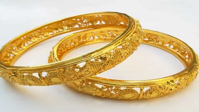 The prices of both gold and silver are down today from the previous day (Representational Image) The prices of both gold and silver are down today from the previous day (Representational Image)