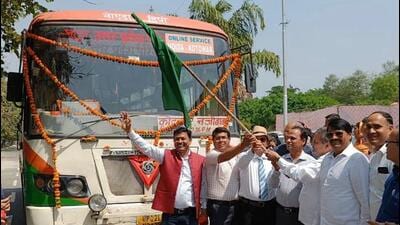 The fare will be ₹401 per passenger for Haridwar, ₹356 for Kotdwar and ₹416 for Rudrapur. (HT Photo) The fare will be ₹401 per passenger for Haridwar, ₹356 for Kotdwar and ₹416 for Rudrapur. (HT Photo)