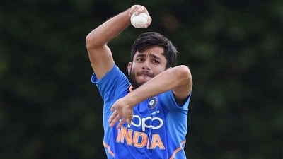 Ravi Bishnoi in action for the India U-19 team (TWITTER)
