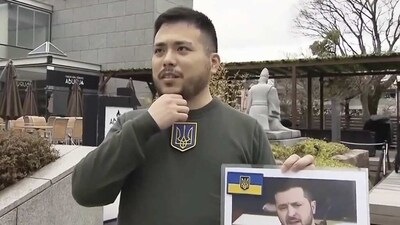 The student was wearing clothes that Ukrainian President Zelensky has been seen in. The student was wearing clothes that Ukrainian President Zelensky has been seen in.