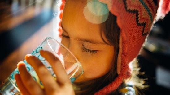 Keeping kids hydrated during summer can be a challenge as children tend to be more active and may not realise that they are getting dehydrated. Here are some tips to help keep kids hydrated:&nbsp;(Unsplash)