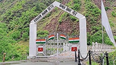 J-K: Army promotes LoC's Kaman Post as a tourist destination J-K: Army promotes LoC's Kaman Post as a tourist destination