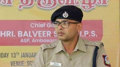 Suspended IPS officer Balveer Singh. (Twitter/ @KushalSinha001) Suspended IPS officer Balveer Singh. (Twitter/ @KushalSinha001)