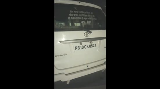 The SUV abandoned by escapees who the police suspect are Amritpal Singh and his aides. (HT Photo)