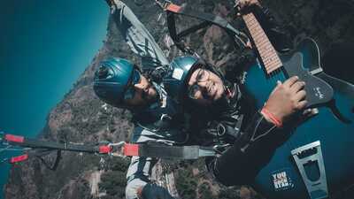 Srivastava expressed his love for music while paragliding at 9,000 feet (Sourced) Srivastava expressed his love for music while paragliding at 9,000 feet (Sourced)