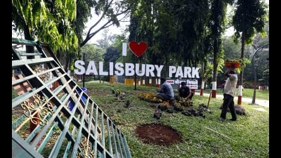 The joint efforts of residents, elected members and civic administration spread across two decades have given a garden located at city’s prominent locality Salisbury Park a new lease of life. (HT FILE PHOTO) The joint efforts of residents, elected members and civic administration spread across two decades have given a garden located at city’s prominent locality Salisbury Park a new lease of life. (HT FILE PHOTO)