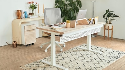 Minimalist office spaces: Interior decor, design tips to create a clean and efficient workspace (Photo by ergonofis on Unsplash) Minimalist office spaces: Interior decor, design tips to create a clean and efficient workspace (Photo by ergonofis on Unsplash)