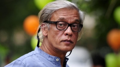Sudhir Mishra made his directorial debut with Yeh Woh Manzil To Nahin in 1987. Sudhir Mishra made his directorial debut with Yeh Woh Manzil To Nahin in 1987.