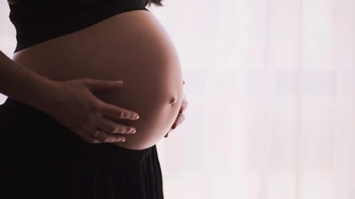Covid during pregnancy can develop obesity in kids: Study (Unsplash)