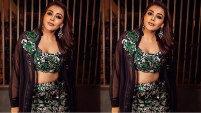 The actress chose to keep her hair styled in loose, wavy locks with a middle parting. This simple yet elegant hairstyle perfectly complements her outfit and makeup, adding to the overall allure of her appearance. (Instagram/@kajalaggarwalofficial)