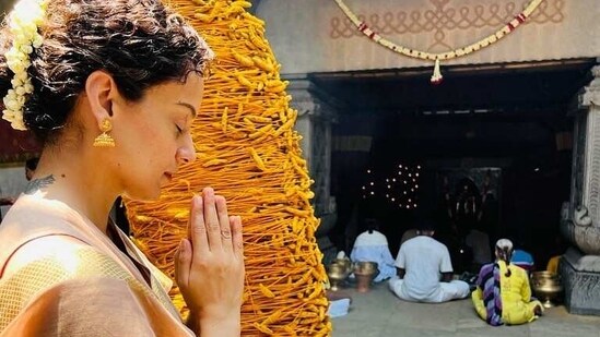 Kangana Ranaut inside the temple premises as she offered a prayer on Ram Navami. The actor often shares glimpses of herself performing pooja.&nbsp;