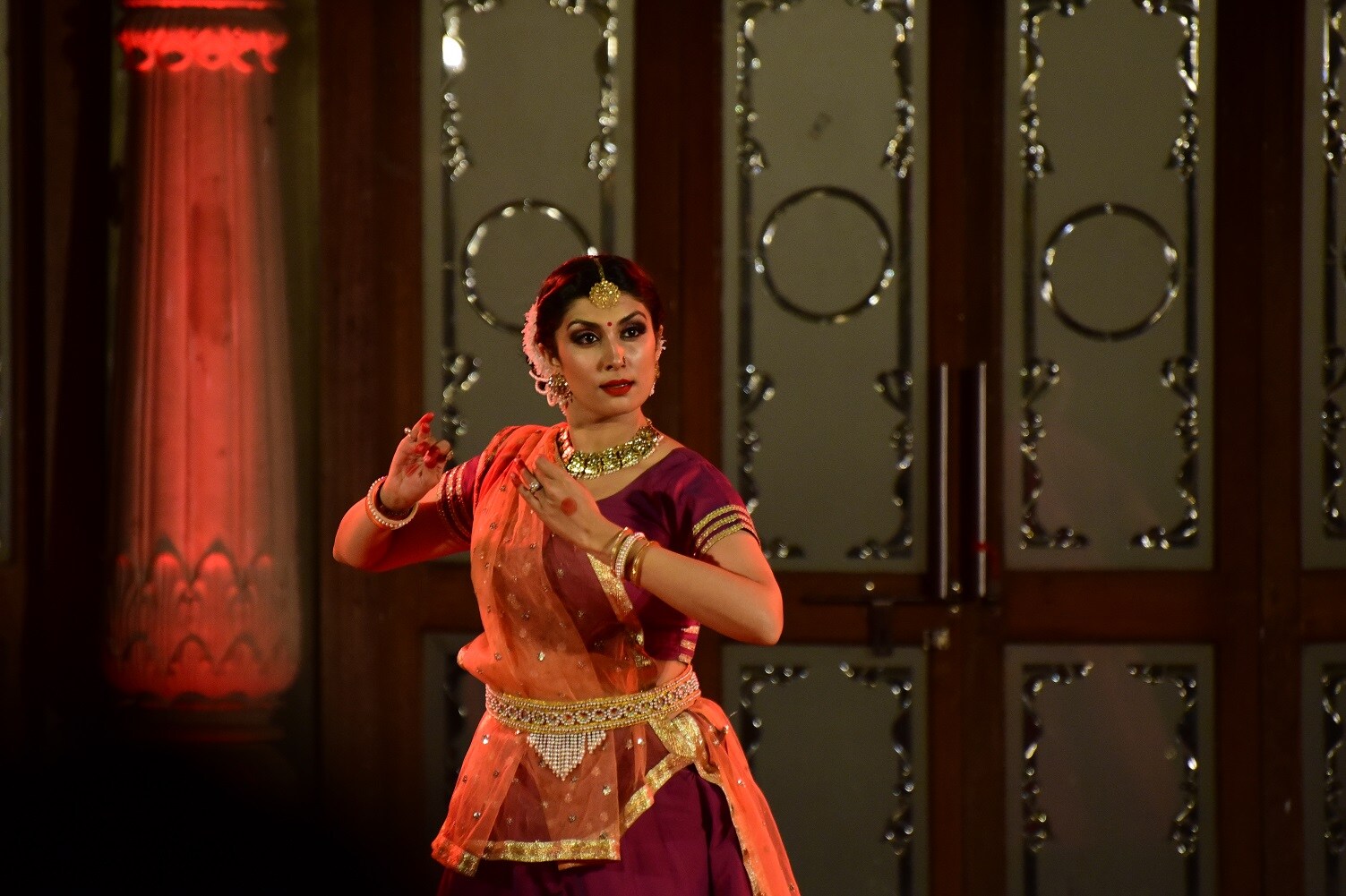 Shinjini Kulkarni performing at Safed Baradari, Qaisarbagh. (Courtesy the Mahindra Sanatkada Lucknow Festival) Shinjini Kulkarni performing at Safed Baradari, Qaisarbagh. (Courtesy the Mahindra Sanatkada Lucknow Festival)