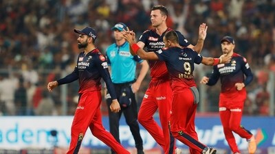 Royal Challengers Bangalore Josh Hazlewood (centre) (ANI) Royal Challengers Bangalore Josh Hazlewood (centre) (ANI)