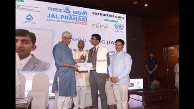 CEO of Shri Mata Vaishno Devi Shrine Board, Anshul Garg receives award from Union Jal Shakti minister Gajendra Singh Shekhawat in Delhi.The Shri Mata Vaishno Devi Shrine Board was felicitated at the Jal Prahari Samman Samaroh – 2023. (HT Photo)