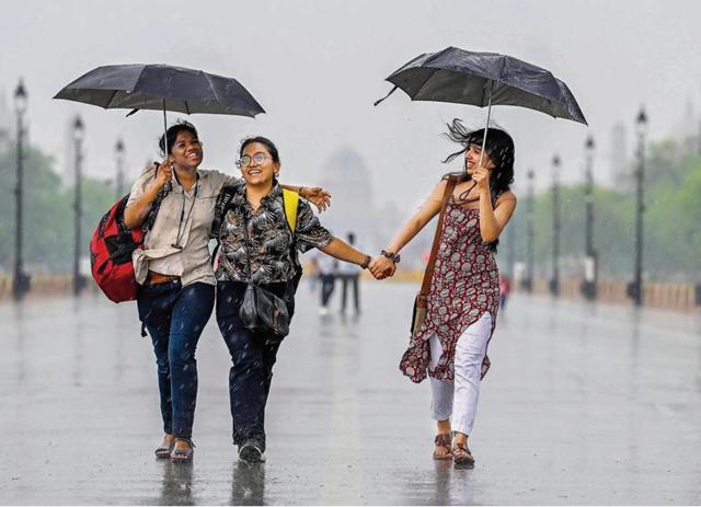 If you were to conduct a happiness audit on your own life, things like reading a good book, getting caught in the rain or spending time with those closest to you would likely top the list. (Raj k raj/ht photo) If you were to conduct a happiness audit on your own life, things like reading a good book, getting caught in the rain or spending time with those closest to you would likely top the list. (Raj k raj/ht photo)