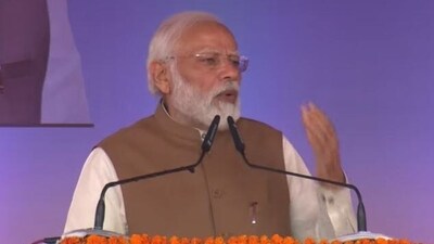 PM Modi on Saturday flagged off the Bhopal-New Delhi Vande Bharat Express.