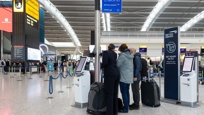 e-Passports booklets are embedded with an electronic chip to enhance security and to improve the level of identity verification. (Bloomberg) e-Passports booklets are embedded with an electronic chip to enhance security and to improve the level of identity verification. (Bloomberg)