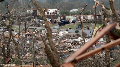It then crossed the Arkansas River into North Little Rock and surrounding cities, where widespread damage was reported to homes, businesses and vehicles.&nbsp; (Getty Images via AFP)
