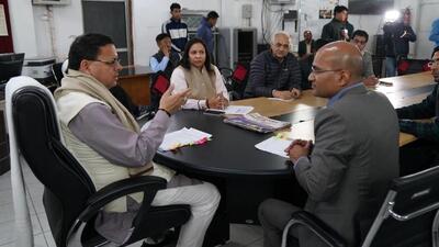 Uttarakhand Pushkar Singh Dhami chaired a meeting with officials at the disaster management centre at the state secretariat in Dehradun on Friday. (HT Photo) Uttarakhand Pushkar Singh Dhami chaired a meeting with officials at the disaster management centre at the state secretariat in Dehradun on Friday. (HT Photo)