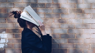 Social status influences stress response: Study investigates (Unsplash)