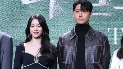 Lee Do Hyun and Lim Ji Yeon at The Glory press conference. Lee Do Hyun and Lim Ji Yeon at The Glory press conference.