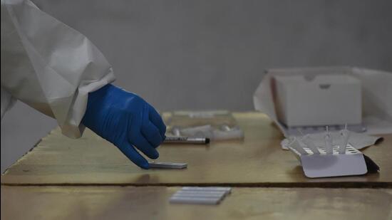 Chandigarh has recorded 99,513 Covid cases till date. Of the total patients, 98,235 have recovered and 1,183 have died. (HT File Photo)